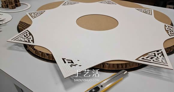 精美的曼荼羅墻 國(guó)外網(wǎng)友帶著兒子做了一個(gè)！ -  itrip.net.cn