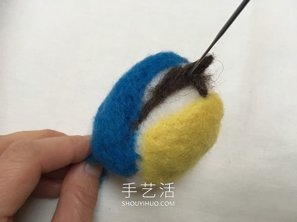 春天的使者！漂亮羊毛氈藍(lán)山雀的制作教程 -  itrip.net.cn