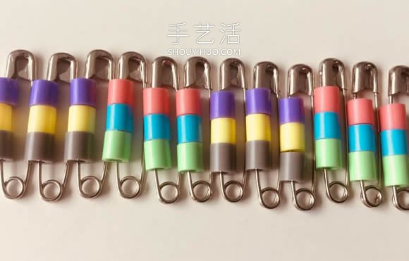 小小別針做首飾！別針手工制作串珠手鐲的方法 -  itrip.net.cn
