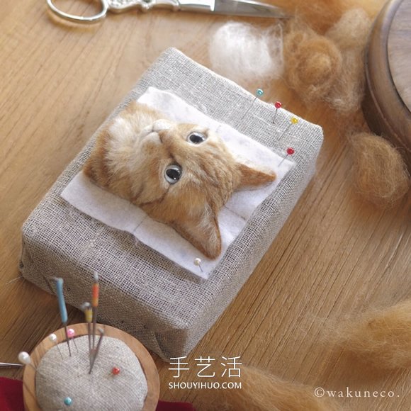 用玻璃眼睛和羊毛制作的神奇羊毛氈貓頭肖像 -  itrip.net.cn