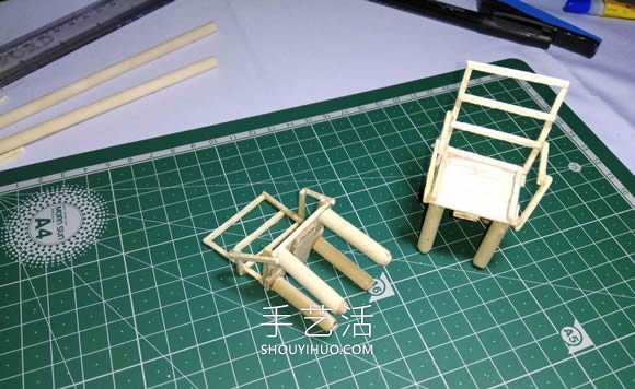 迷你才可愛(ài)！用雪糕棍和火柴棍制作桌椅視頻 -  itrip.net.cn
