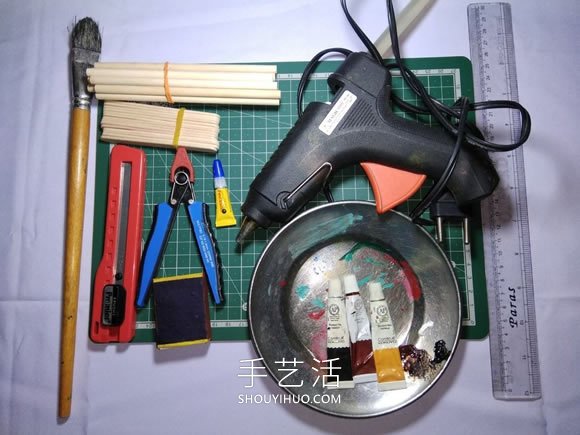 迷你才可愛(ài)！用雪糕棍和火柴棍制作桌椅視頻 -  itrip.net.cn