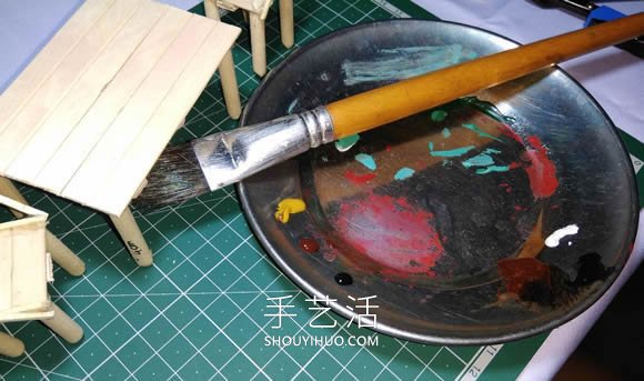 迷你才可愛(ài)！用雪糕棍和火柴棍制作桌椅視頻 -  itrip.net.cn