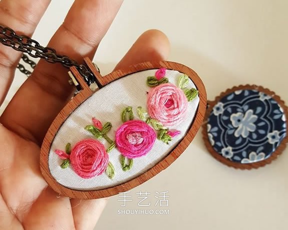 迷你玫瑰花刺繡視頻 制作超美的項(xiàng)鏈吊墜！ -  itrip.net.cn