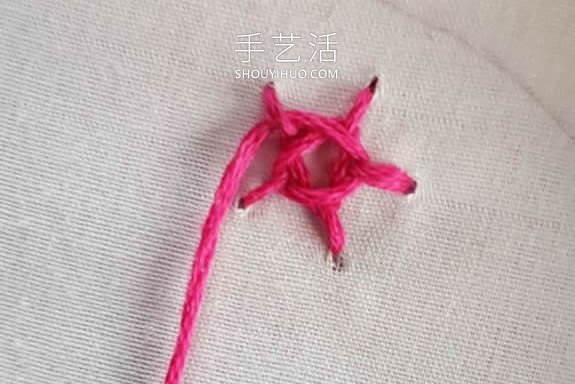 迷你玫瑰花刺繡視頻 制作超美的項(xiàng)鏈吊墜！ -  itrip.net.cn