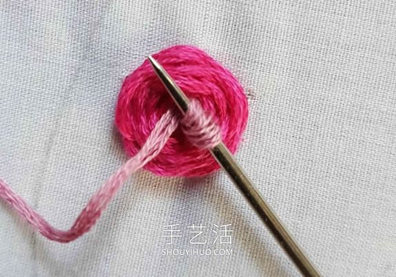 迷你玫瑰花刺繡視頻 制作超美的項(xiàng)鏈吊墜！ -  itrip.net.cn