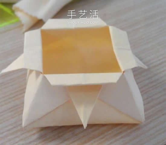 簡(jiǎn)單又漂亮！手工折紙花型垃圾盒的視頻教程 -  itrip.net.cn