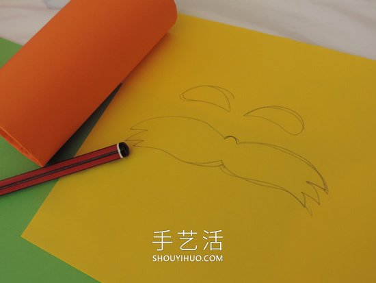 卷紙筒手工制作大胡子老爺爺?shù)淖龇▓D解 -  itrip.net.cn