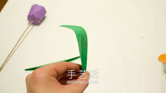 幼兒園教師節(jié)禮物！卡紙手工制作郁金香花 -  itrip.net.cn