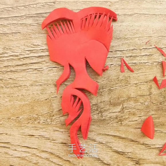 中國(guó)傳統(tǒng)新年團(tuán)花的剪紙方法步驟圖解 -  itrip.net.cn