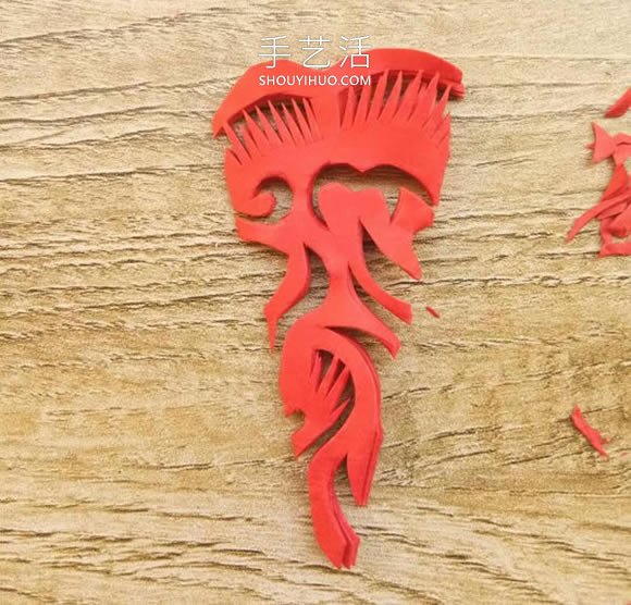 中國(guó)傳統(tǒng)新年團(tuán)花的剪紙方法步驟圖解 -  itrip.net.cn