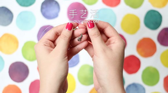DIY可愛(ài)小清新串珠項(xiàng)鏈的方法圖解教程 -  itrip.net.cn