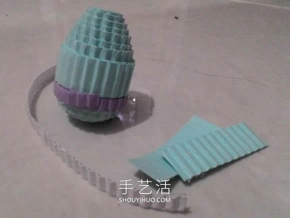 瓦楞紙條手工制作立體衍紙娃娃的方法教程 -  itrip.net.cn