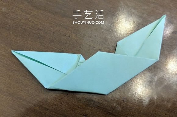 手工折紙扁平玫瑰花和葉子的折法圖解 -  itrip.net.cn