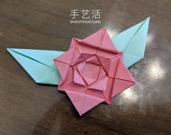 手工折紙扁平玫瑰花和葉子的折法圖解 -  itrip.net.cn