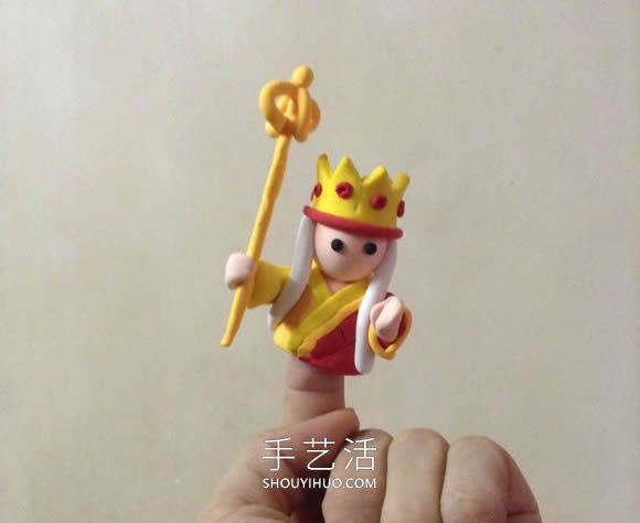 自制粘土唐僧手偶的方法圖解教程 -  itrip.net.cn