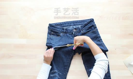 DIY改造破洞牛仔褲的方法圖解教程 -  itrip.net.cn