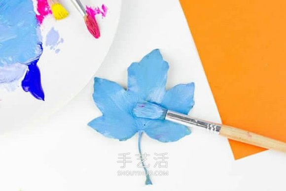 幼兒園手工制作秋天樹葉印畫的做法教程 -  itrip.net.cn