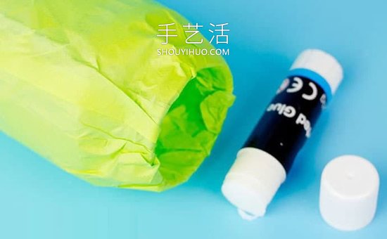 兒童手工制作萬圣節(jié)玻璃瓶木乃伊的做法教程 -  itrip.net.cn