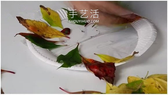 幼兒園手工制作秋天大樹(shù)的做法教程 -  itrip.net.cn