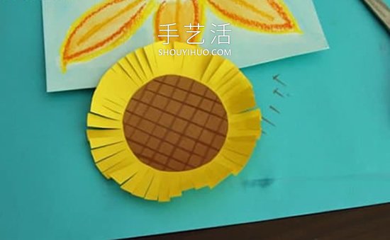 幼兒園手工制作向日葵畫的做法教程 -  itrip.net.cn