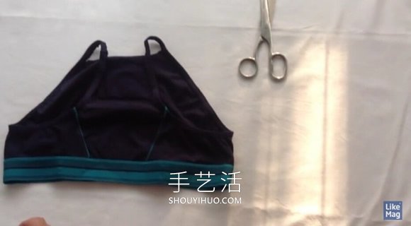 舊的三角褲巧改造 DIY運(yùn)動(dòng)內(nèi)衣的方法圖解！ -  itrip.net.cn