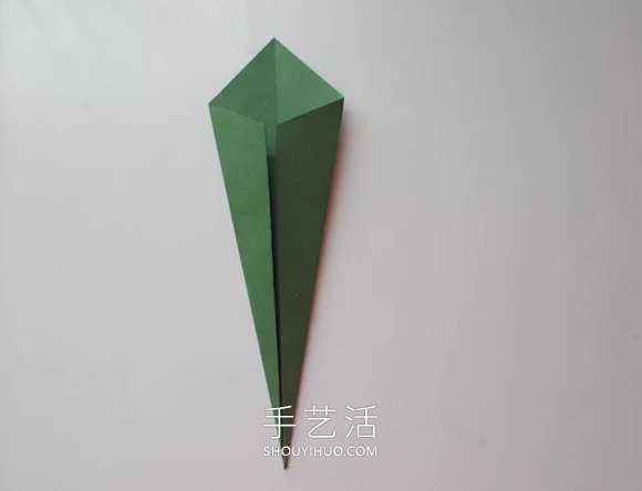 折紙制作母親節(jié)郁金香賀卡的做法教程 -  itrip.net.cn