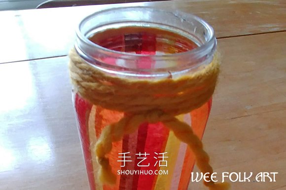玻璃瓶粘貼彩色薄紙 制作秋季風(fēng)花瓶的做法 -  itrip.net.cn
