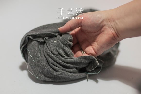 舊運動褲改造制作愛心墊子的方法圖解 -  itrip.net.cn