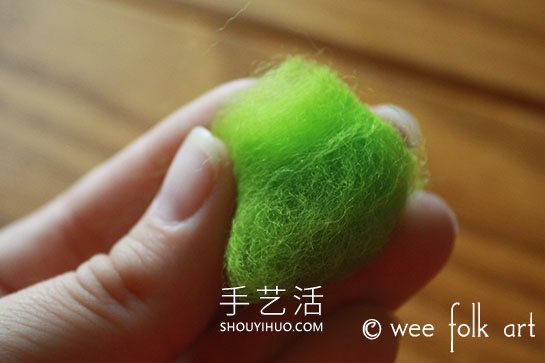 羊毛氈橡子的制作方法 掛起來就像一道彩虹！ -  itrip.net.cn