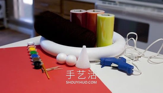 幼兒園手工制作感恩節(jié)火雞花環(huán)的做法教程 -  itrip.net.cn