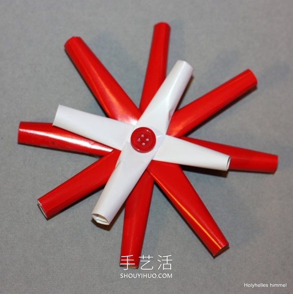 自制圣誕節(jié)禮物裝飾雪花的方法圖解教程 -  itrip.net.cn