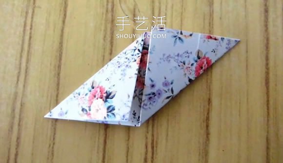 手工漂亮花球怎么折的步驟圖解 -  itrip.net.cn