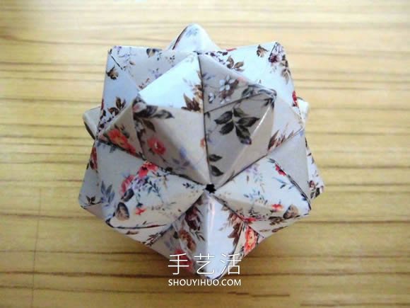 手工漂亮花球怎么折的步驟圖解 -  itrip.net.cn