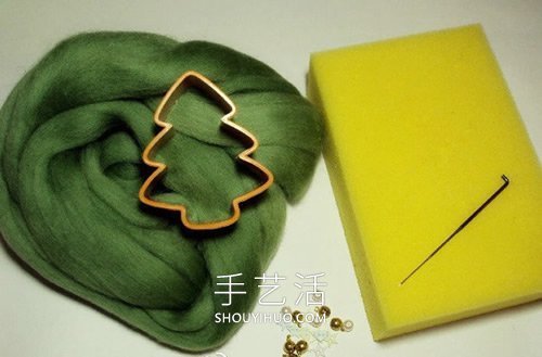 羊毛氈圣誕樹掛飾的制作方法圖解 -  itrip.net.cn