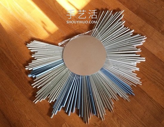舊的百葉窗廢物利用DIY制作床頭鏡子裝飾 -  itrip.net.cn