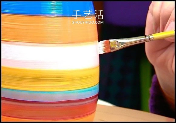 簡單自制條紋花瓶的方法圖解教程 -  itrip.net.cn