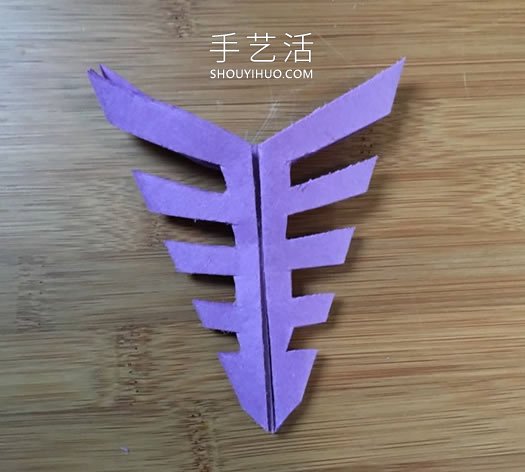 春節(jié)雪花剪紙的折法和剪法圖解教程 -  itrip.net.cn