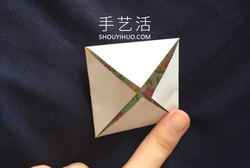兒童簡單折紙四角花的折法圖解教程 -  itrip.net.cn