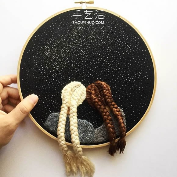 刺繡藝術(shù)家縫制眺望夜空的創(chuàng)意刺繡作品 -  itrip.net.cn