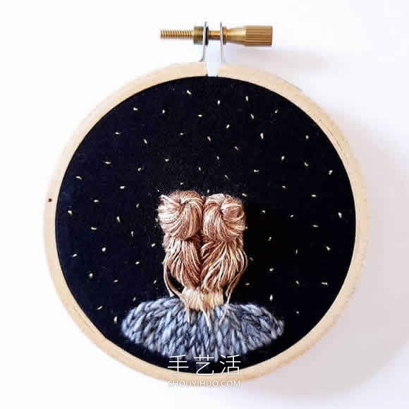 刺繡藝術(shù)家縫制眺望夜空的創(chuàng)意刺繡作品 -  itrip.net.cn