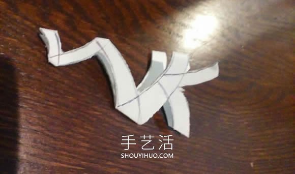 簡單剪紙六瓣花窗花的剪法圖解教程 -  itrip.net.cn