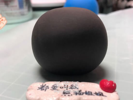超輕粘土手工制作卡通蝙蝠俠的做法教程 -  itrip.net.cn