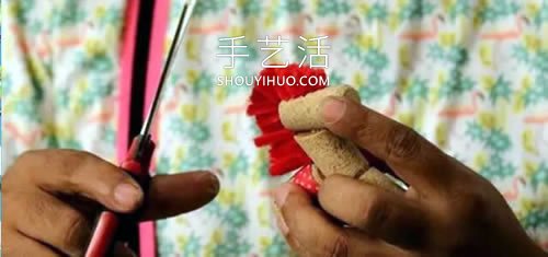 紅酒瓶塞手工制作迷你木馬玩具的做法教程 -  itrip.net.cn
