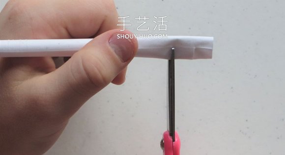 用紙做逼真小木屋模型的做法教程 -  itrip.net.cn