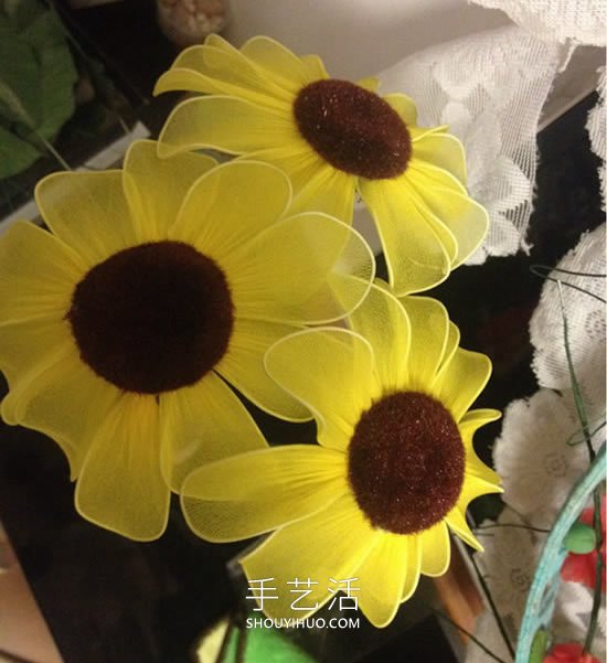 如何制作絲網(wǎng)花：絲網(wǎng)花向日葵制作圖解教程 -  itrip.net.cn