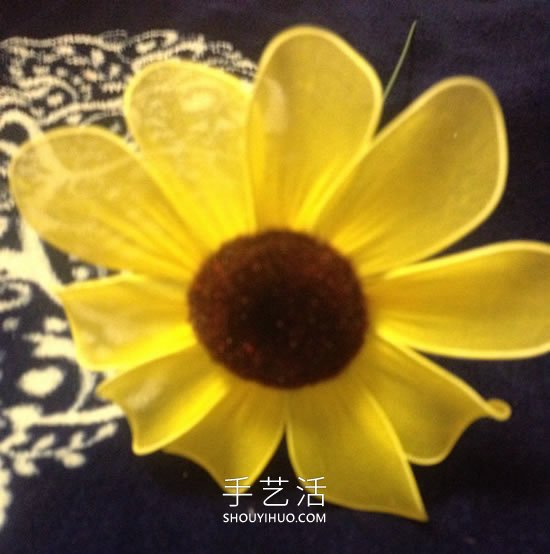 如何制作絲網(wǎng)花：絲網(wǎng)花向日葵制作圖解教程 -  itrip.net.cn