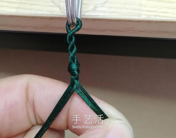 桃花結(jié)手鏈編法圖解教程從頭到尾 -  itrip.net.cn