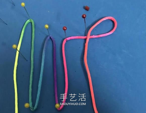 蝴蝶結(jié)的編法步驟圖解教程 -  itrip.net.cn
