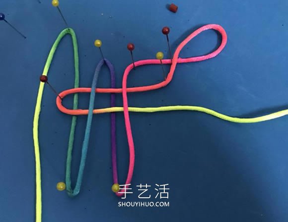 蝴蝶結(jié)的編法步驟圖解教程 -  itrip.net.cn